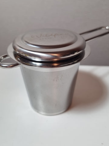 Tea strainer