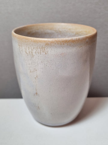 Tea vessel light purple